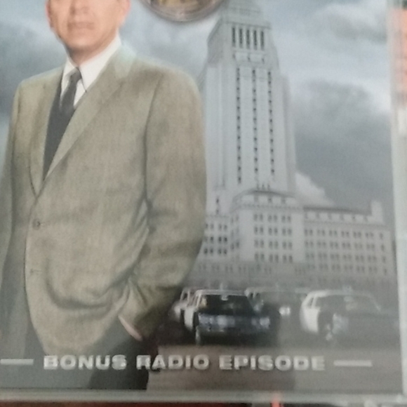 Classic Television "Dragnet 1967" Full Season 1 Consists Of Three DVDs - Picture 6 of 9